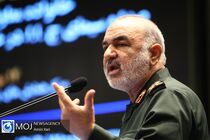 دفاع مقدس بعنوان مقاومت بی‌انتها و جاری است