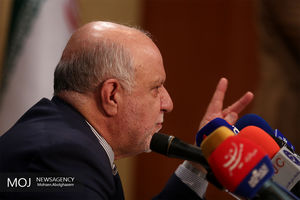 تاکید زنگنه به شرکت‌ های تابعه وزارت نفت بر ادامه کمک رسانی به مناطق سیل زده