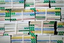  توزیع کتاب‌های درسی در مدارس ابتدایی خوزستان