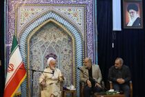 توطئه دشمن برای تخریب دستاوردهای دولت قرار گرفته است