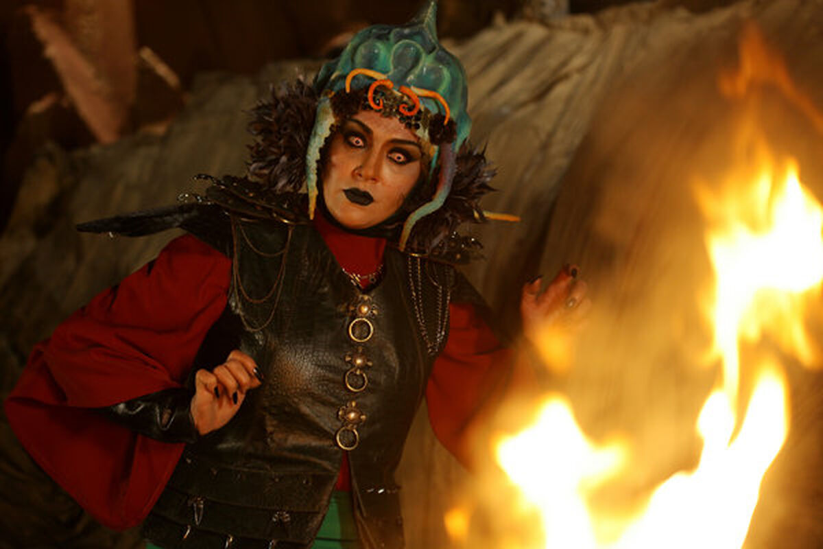 فیلم سینمایی پیشونی سفید2 