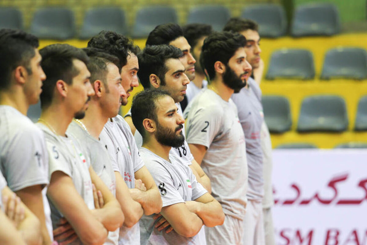 تمرین والیبال