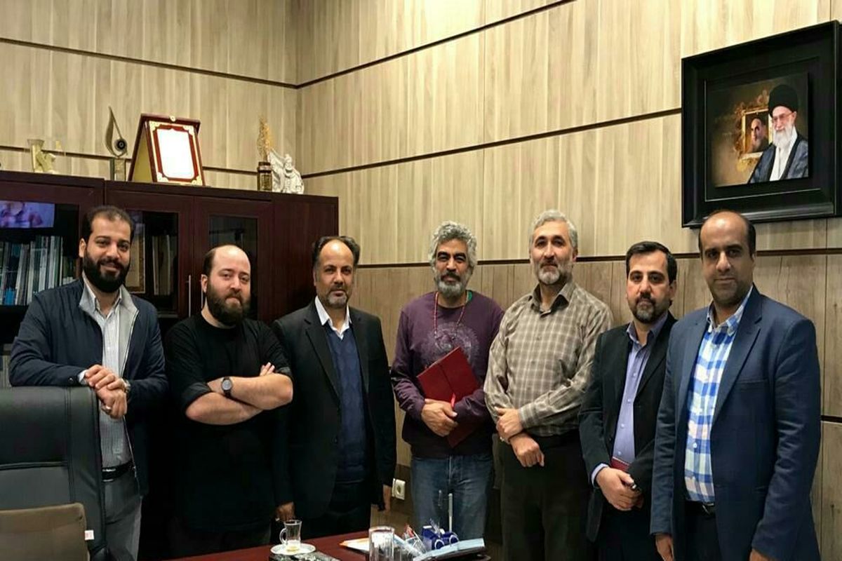 تقدیر از سروش صحت