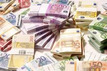 قیمت ارز امروز در بازار آزاد تهران ۲۴ تیر ۱۴۰۲ / قیمت دلار 492,610 ریال است