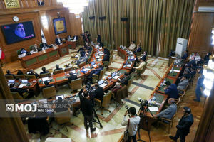 قطع برق در جلسه شورای شهر تهران + فیلم