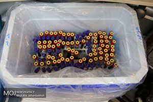 استقبال مردم برای نذر خون در سازمان انتقال خون اصفهان شب نوزدهم ماه مبارک رمضان