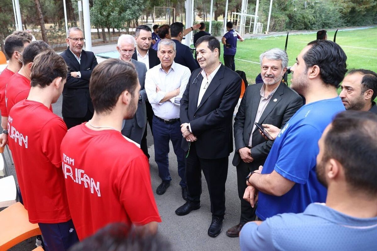 دنیامالی