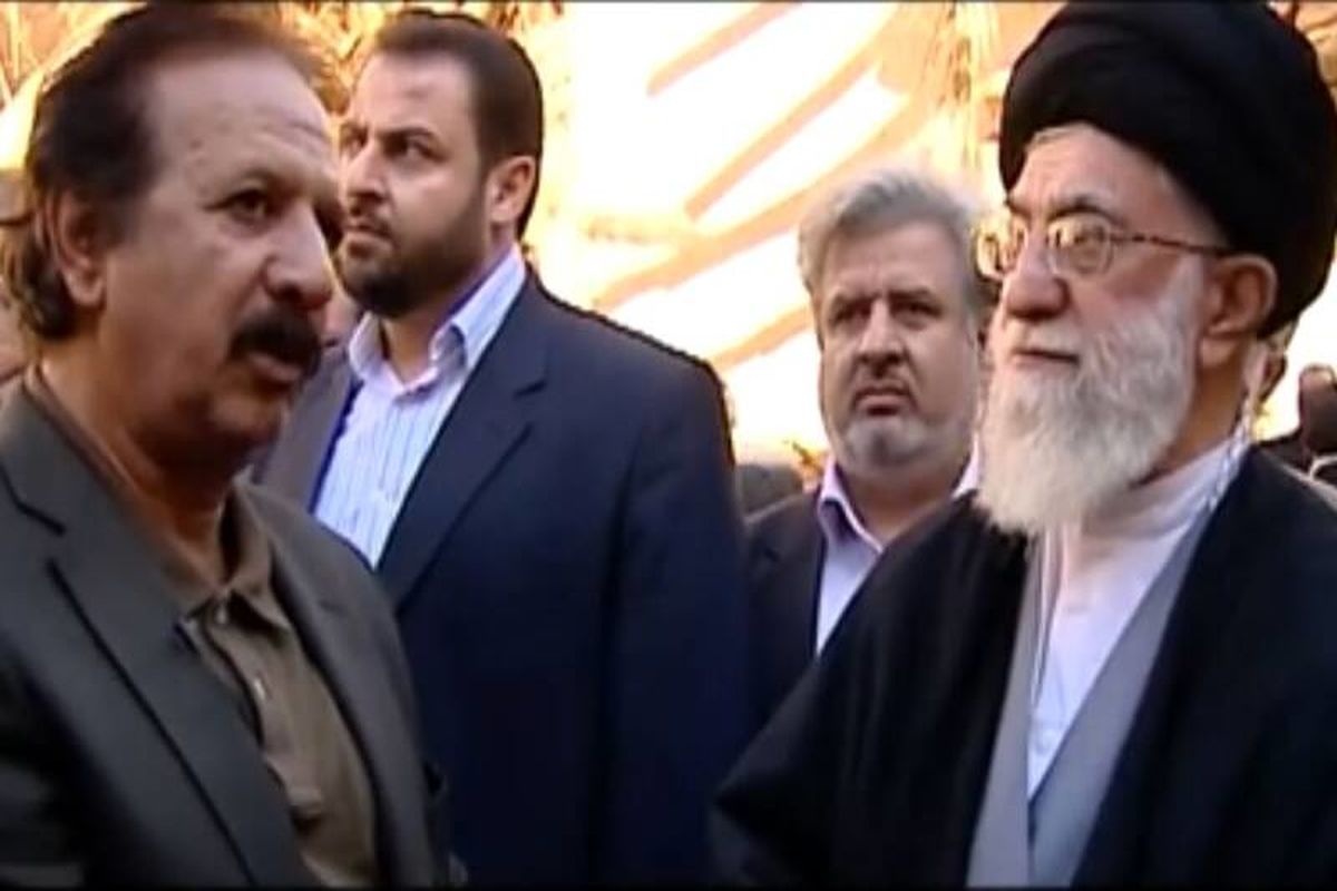 رهبر+انقلاب