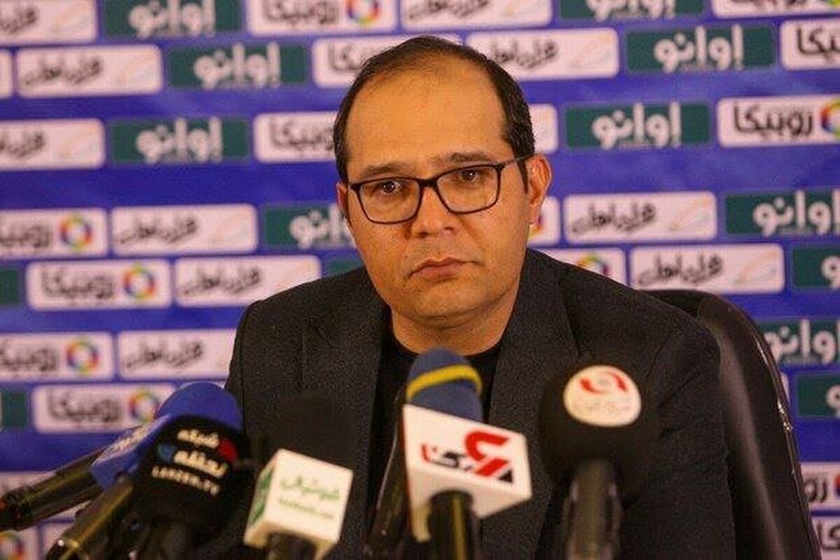 محمد ربیعی سرمربی تیم فوتبال ذوب‌آهن اصفهان