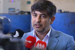 برنامه‌ای برای تعدیل نیروی انسانی فولاد مبارکه نداریم / چند برنامه برای مدیریت شرایط در نظر گرفته‌ایم