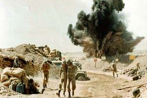 تشریح برنامه های هفته دفاع مقدس بنیاد شهید هرمزگان