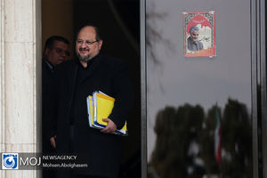 حاشیه جلسه هیات دولت - ۲ بهمن ۱۳۹۸