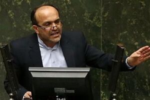 ورود کمیسیون عمران به افزایش قیمت بلیت پروازهای داخلی/  از وزیر راه و شهرسازی دعوت خواهیم کرد