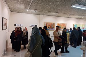 فریاد رنگ‌ها در نمایشگاه هنرهای تجسمی"نقش ماندگار" اردبیل