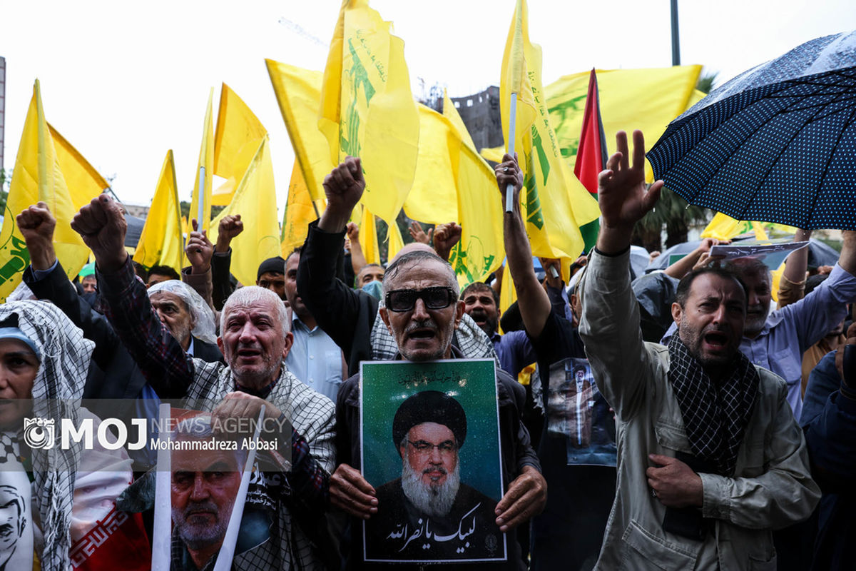 تجمع مردمی در پاسخ به جنایت رژیم صهیونیستی در بیروت