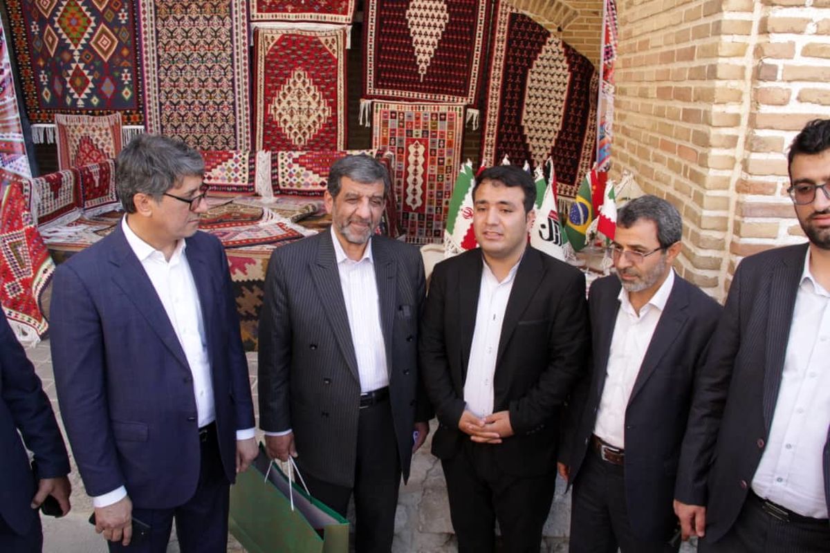 وزیر میراث فرهنگی در کرمانشاه 