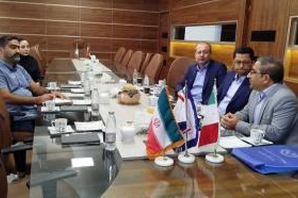 همراه بنگاه‌های اقتصادی در مسیر رشد و صادرات