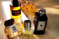 عطر و ادکلن اماراتی چیست؟