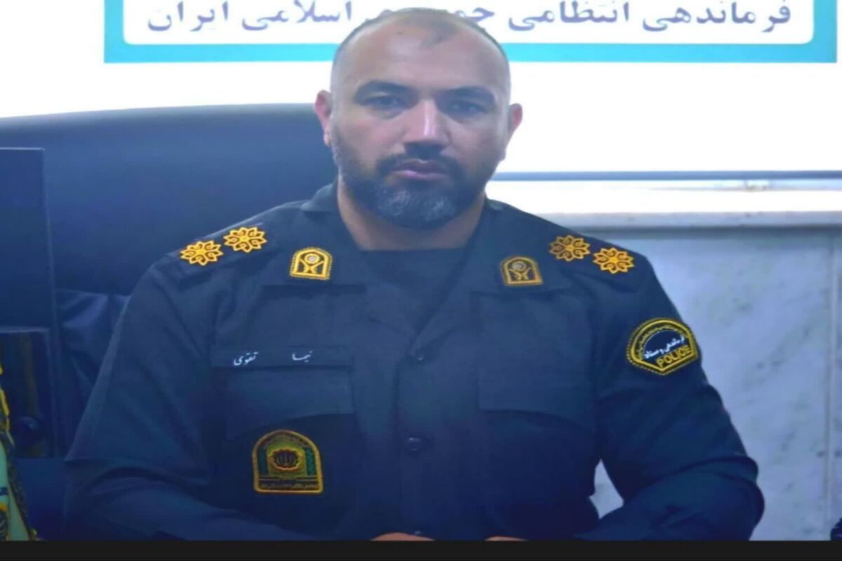 فرمانده عباس آباد