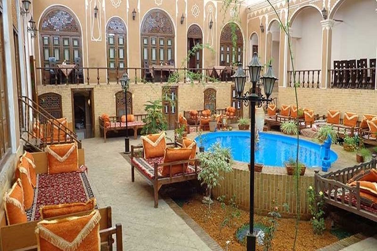 بوم گردی