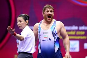 دعوت پرویز هادی به اردوی تیم ملی کشتی آزاد