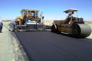 اجرای عملیات روکش آسفالت محور دوهزار شهرستان تنکابن