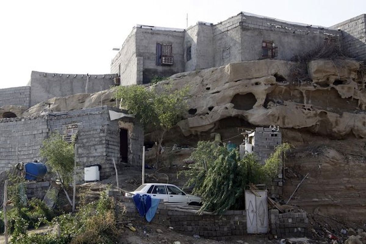 چاهستانی ها