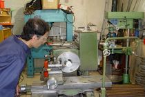 اشتغال کسب و کارهای خرد زیر فشار / هیچ حمایت بیمه ای از کسب و کارهای نوپا نمی شود