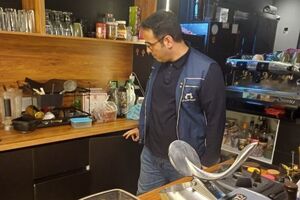 بیش از ۱۵ تن مواد غذایی فاسد و غیرقابل مصرف توقیف و معدوم سازی شد