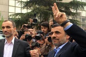 بقایی برای ثبت نام در انتخابات ریاست جمهوری وارد وزارت کشور شد