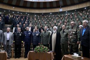 آیین دانش‌آموختگی دانشجویان مدیریت دفاعی دانشگاه دافوس برگزار شد
