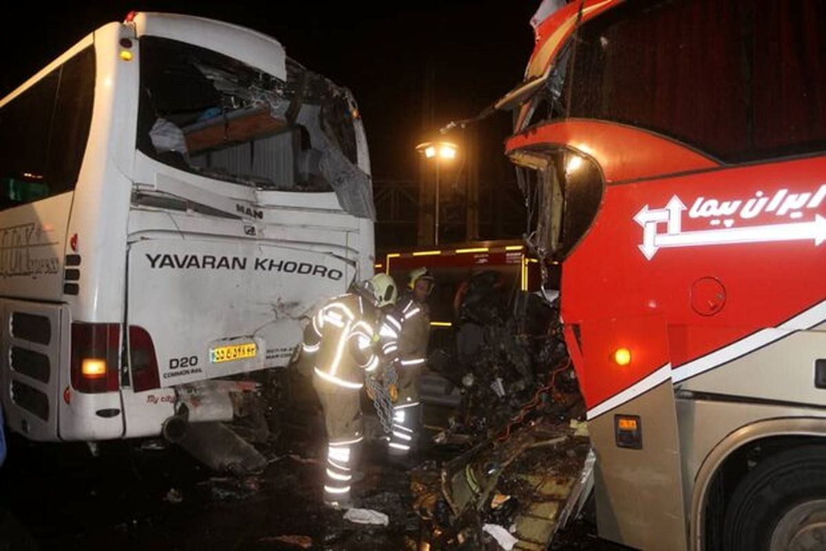 تصادف زنجیره ای