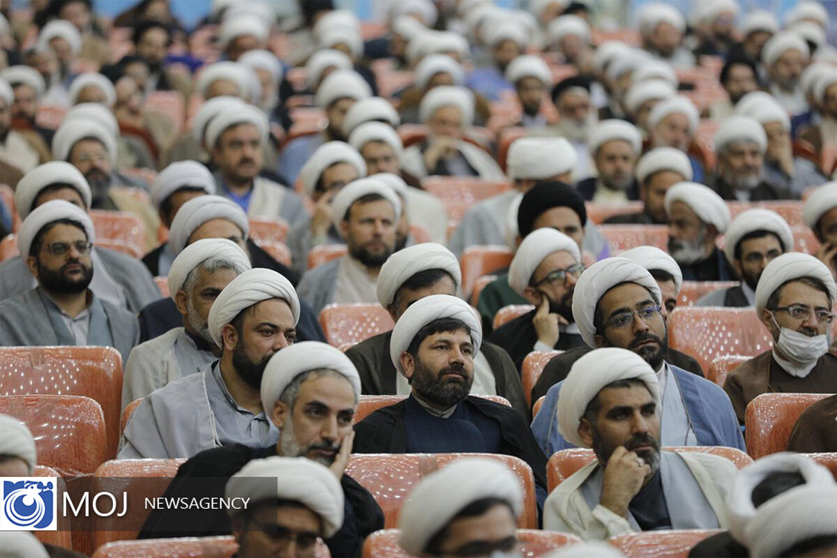 دوازدهمین همایش سراسری روحانیون ارتش
