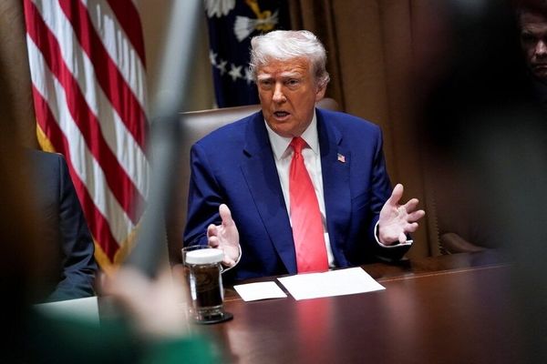 ترامپ مدعی سقوط کوبا شد