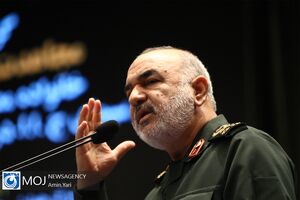 راهپیمایی اربعین باعث می‌ شود استکبار جهانی مانند یخ ذوب شود 