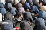 اقامه باشکوه نماز ظهر عاشورا با حضور هزاران عزادار حسینی در اردبیل