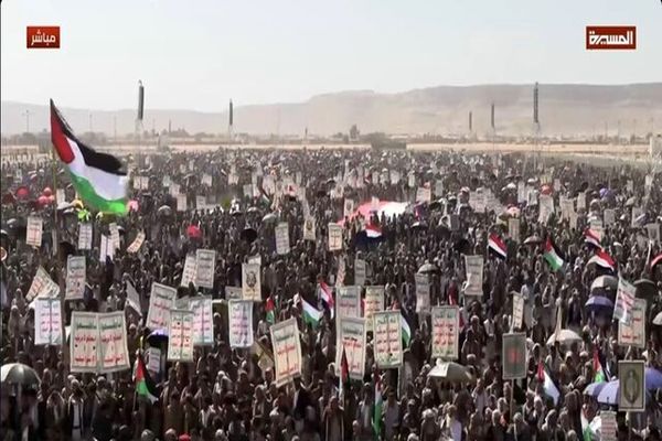 یمنی‌ها در حمایت از فلسطین راهپیمایی کردند