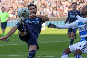 کاپیتان تیم ملی فوتبال ایران از تیم هیرنفین هلند جدا شد