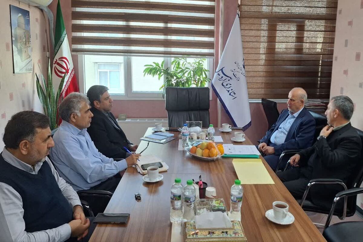 استاندار اردبیل در دیدار با رئیس فدراسیون فوتبال