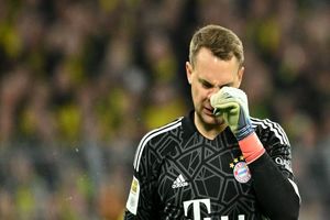 بایرن دوباره در بحران، سال برای نویر به پایان رسید