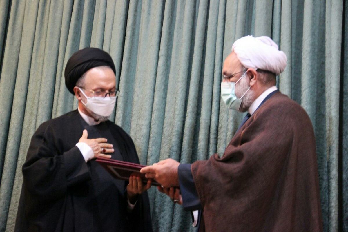 آئین تکریم رئیس پیشین مرکز توسعه حل اختلاف دادگستری مازندران