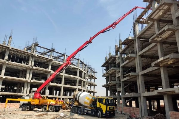 استمرار فعالیت پروژه های نهضت ملی مسکن استان تهران در جنگ رمضان