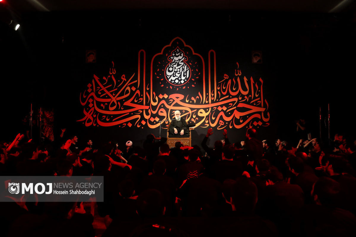 شب هشتم ماه محرم در هیئت فاطمیون قم