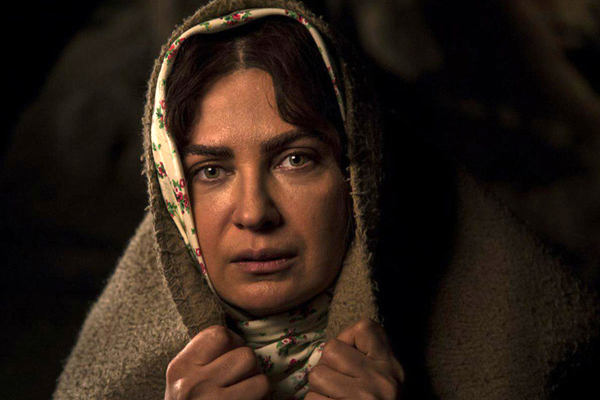 فیلم سینمایی زنانی که با گرگها دویده اند