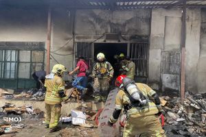 گلایه مدیرعامل سازمان آتش‌نشانی به نبود بودجه برای خرید لباس میلیونی آتش‌نشانی + فیلم