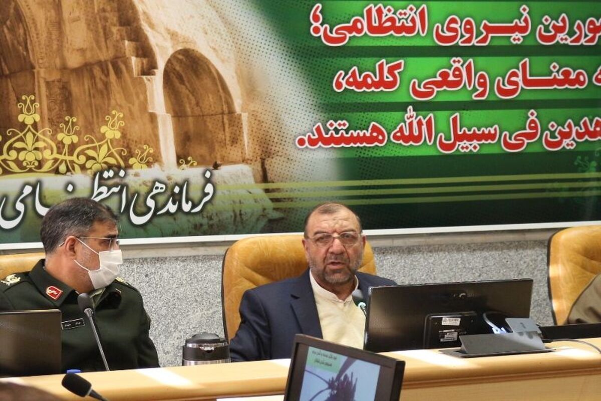 مشاور فرمانده ناجا