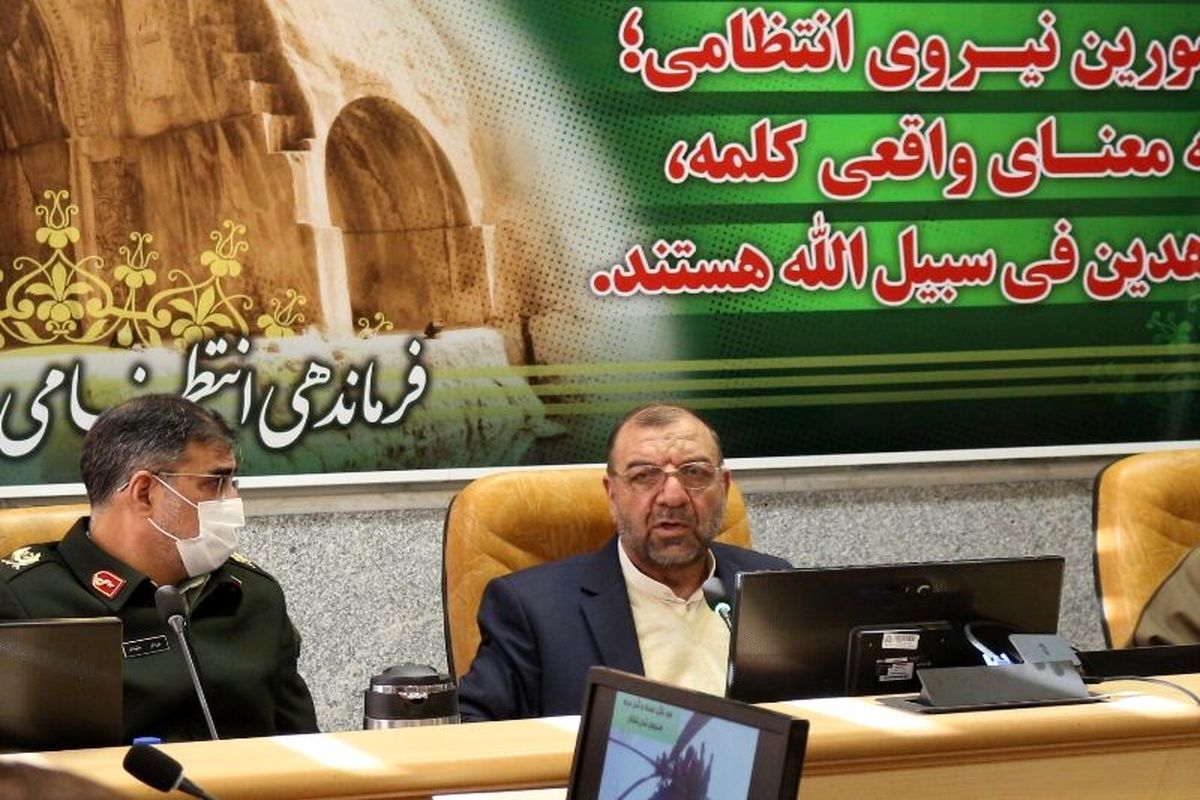 مشاور فرمانده ناجا
