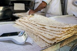 تخلف نانوایی یارانه‌ای در اردبیل؛ فروش نان با قیمت آزاد و ثبت تراکنش‌های صوری