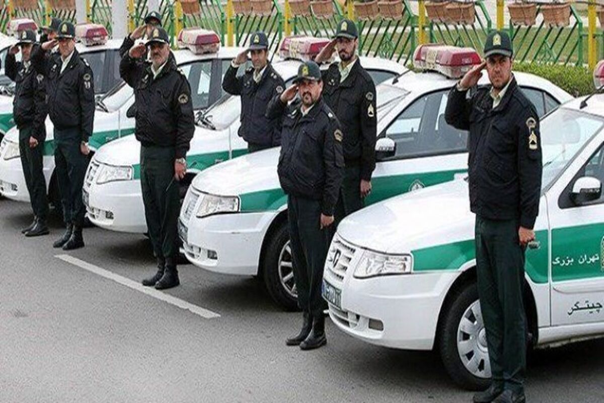 خبرنگار پلیس