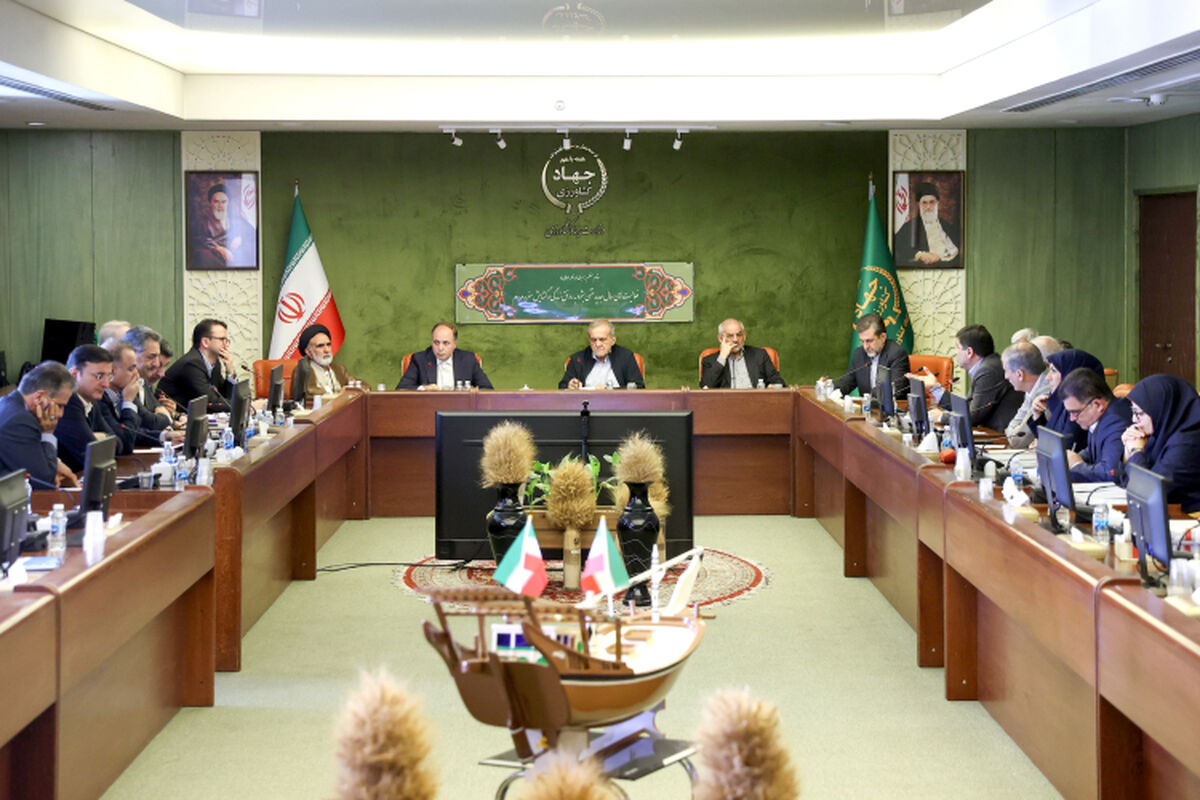 رئیس جمهور سرزده به وزارت جهادکشاورزی رفت